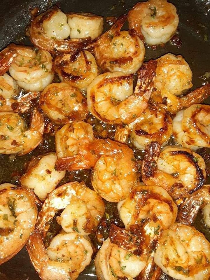 OLD BAY SHRIMP WITH HONEY BUTTER