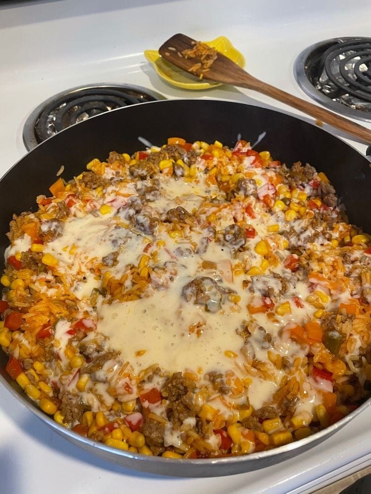 CASSEROLE WITH PEPPER STUFFING