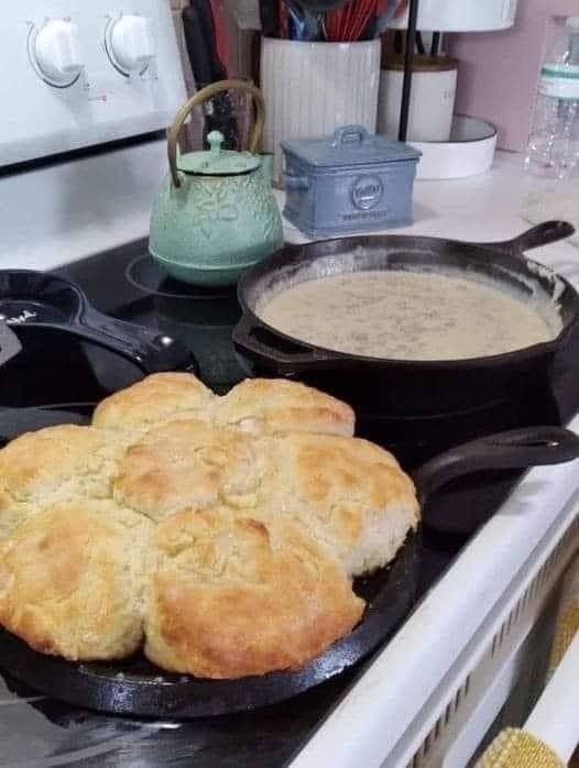 BUTTER BUTTERMILK BISCUITS