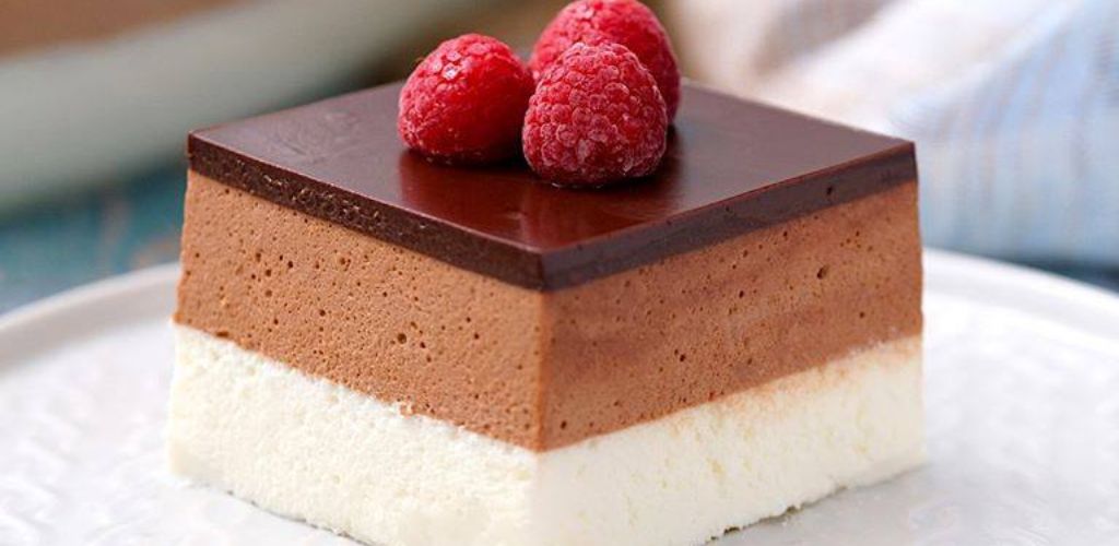 Recipes for No-Bake Triple Chocolate Cheesecake | INGREDIENTS The white layer: