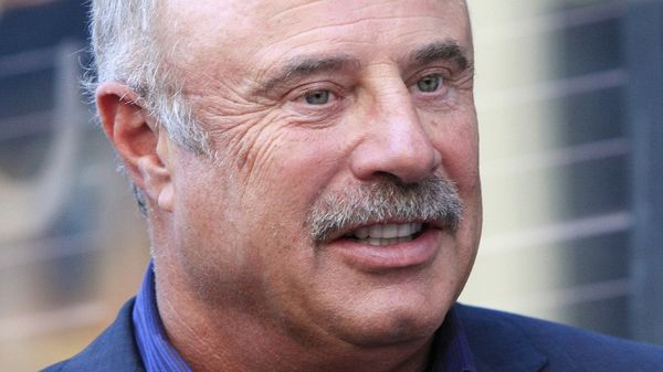A Fond Farewell: Dr. Phil’s Iconic Talk Show Ends After 25 Incredible Years