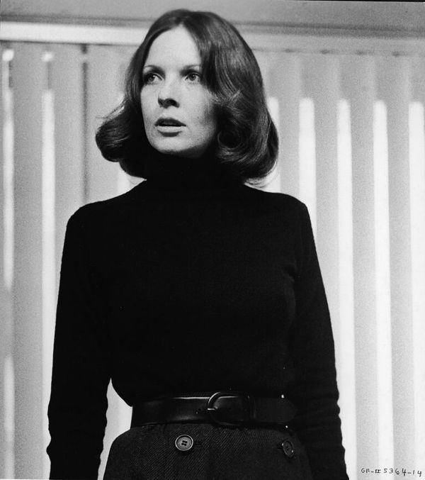 A Remarkable Journey: Diane Keaton’s Triumphs and Battles