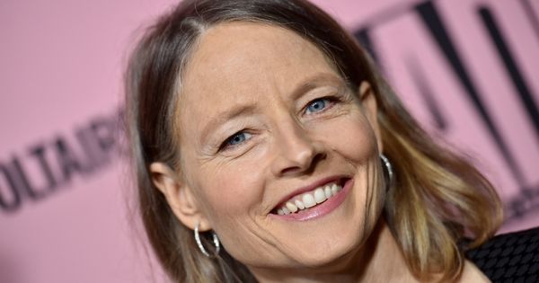 Jodie Foster: Embracing Aging with Confidence and Grace