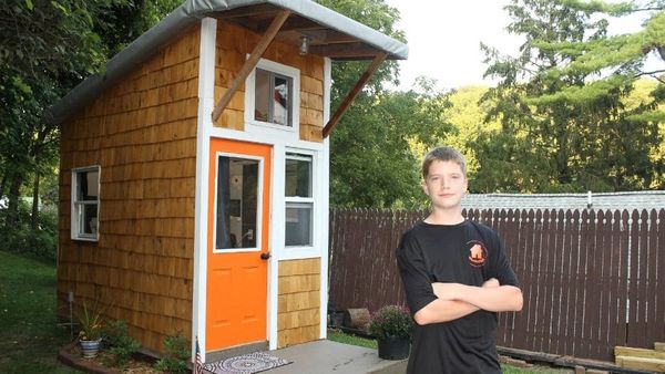 He Made a House of Only 89 Squares, but Wait Until You See the Inside