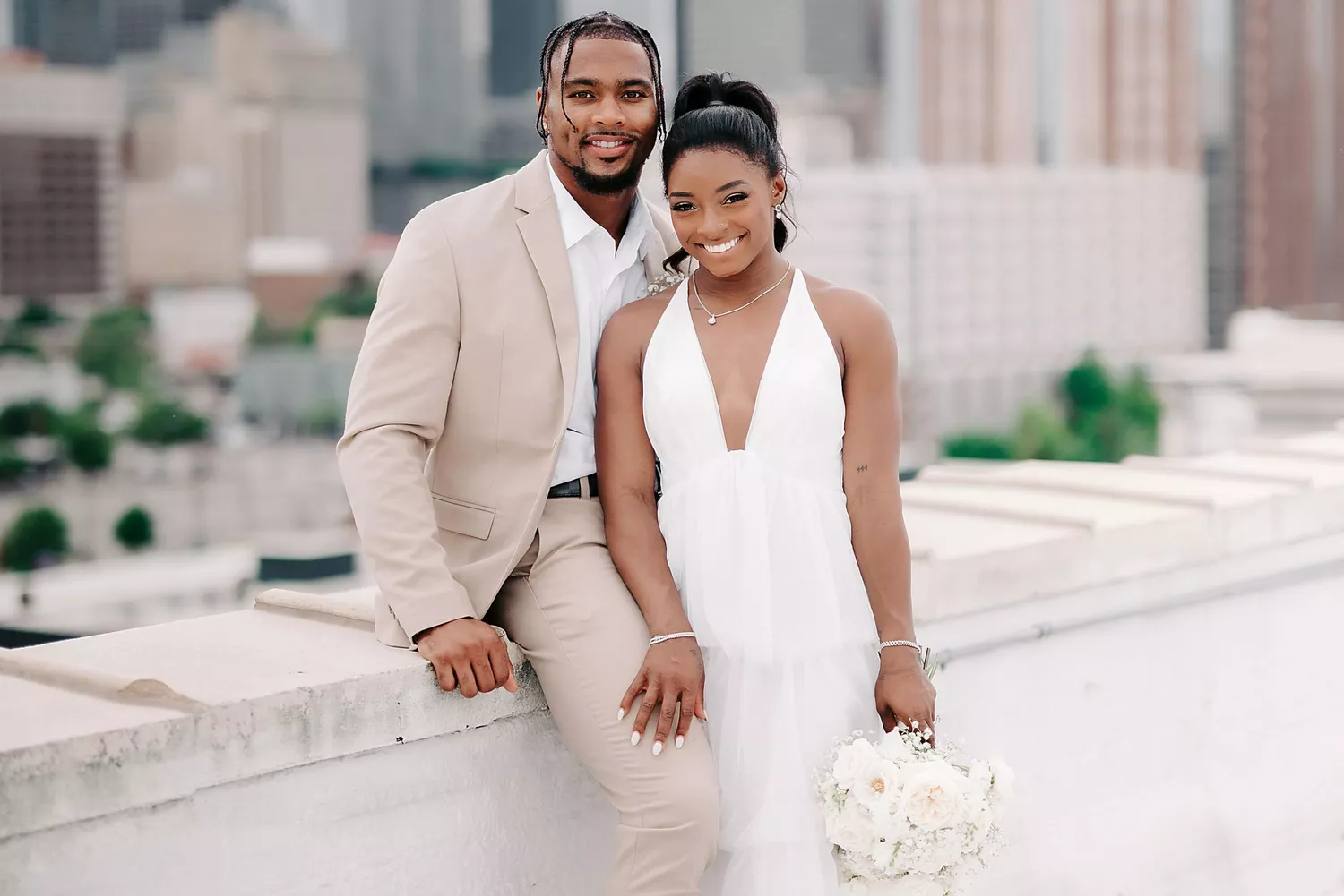 Simone Biles Ties the Knot with Jonathan Owens!