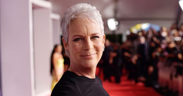 Jamie Lee Curtis: Aging with Confidence and Empowerment