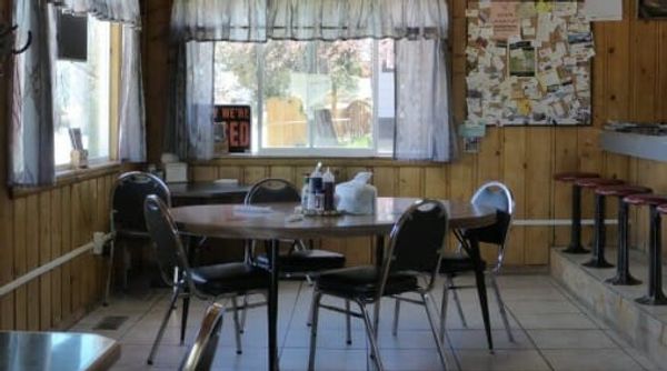 Two Hillbillies Save the Day at a Local Restaurant