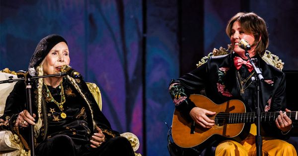 Joni Mitchell, 80, makes Grammys performance debut with stunning rendition of 'Both Sides Now'