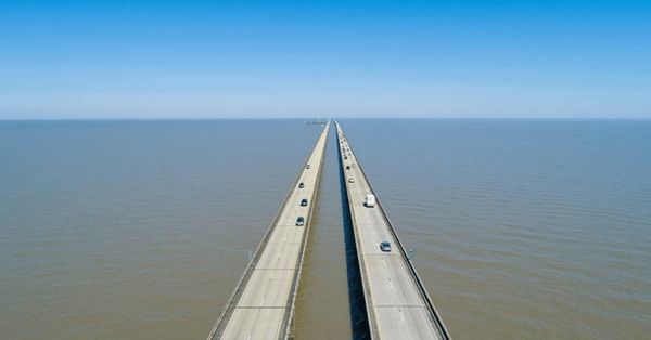 The Longest Bridge Over Water: Louisiana’s Lake Pontchartrain Causeway