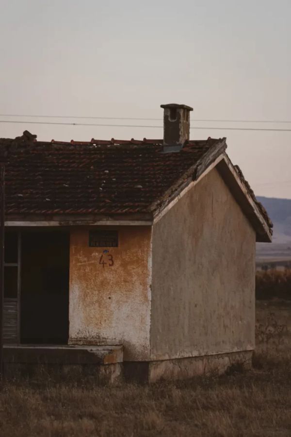A dilapidated house