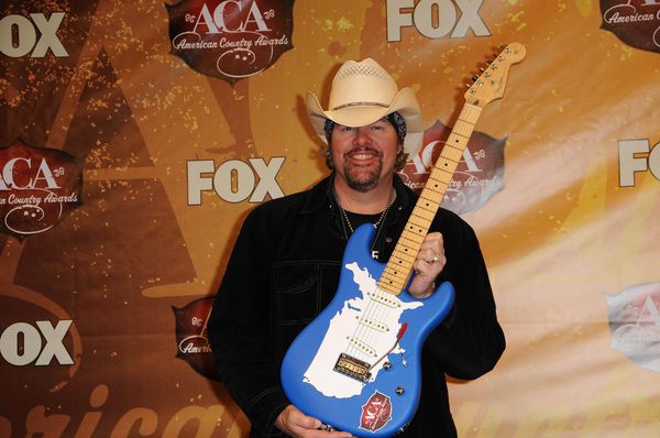 Breaking News: Country Music Legend Toby Keith Has Passed Away