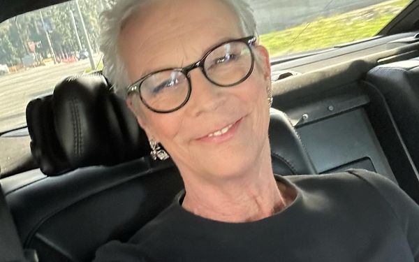 Jamie Lee Curtis Reveals Why She Left The Oscars So Suddenly