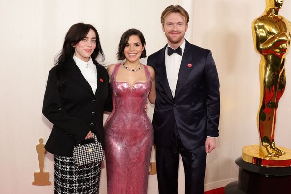 Hollywood Celebrities Unite for Peace at the Oscars