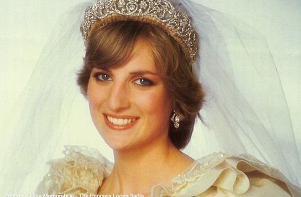 Rare Photos of Princess Diana: A Timeless Tribute