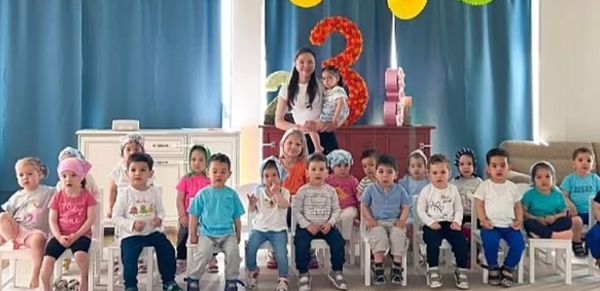 26-Year-Old Woman With 22 Kids Says She Won't Stop Until She Has 100