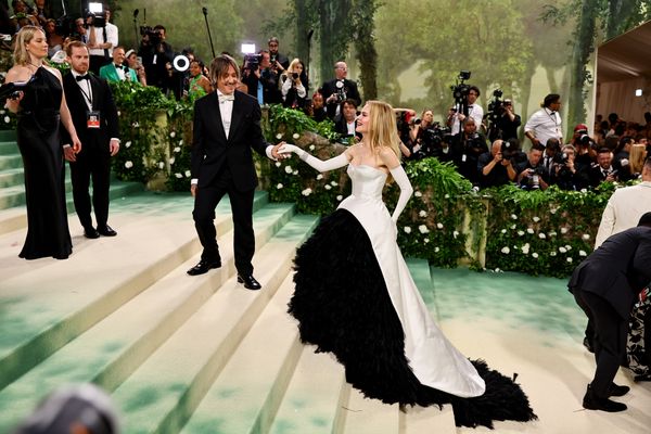 Hollywood Couples Shine at the Met Gala