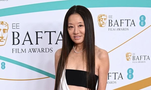 Vera Wang (73) Shocks Us All In A Stunning Dress At The BAFTAs