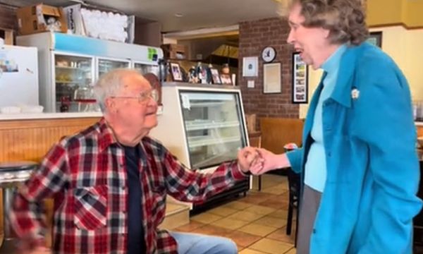 An Unforgettable Proposal: Celebrating Love at Any Age