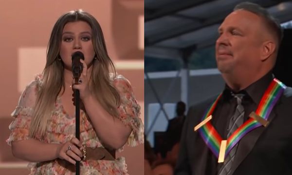 Kelly Clarkson Brings Garth Brooks To Tears When She Sings "The Dance"