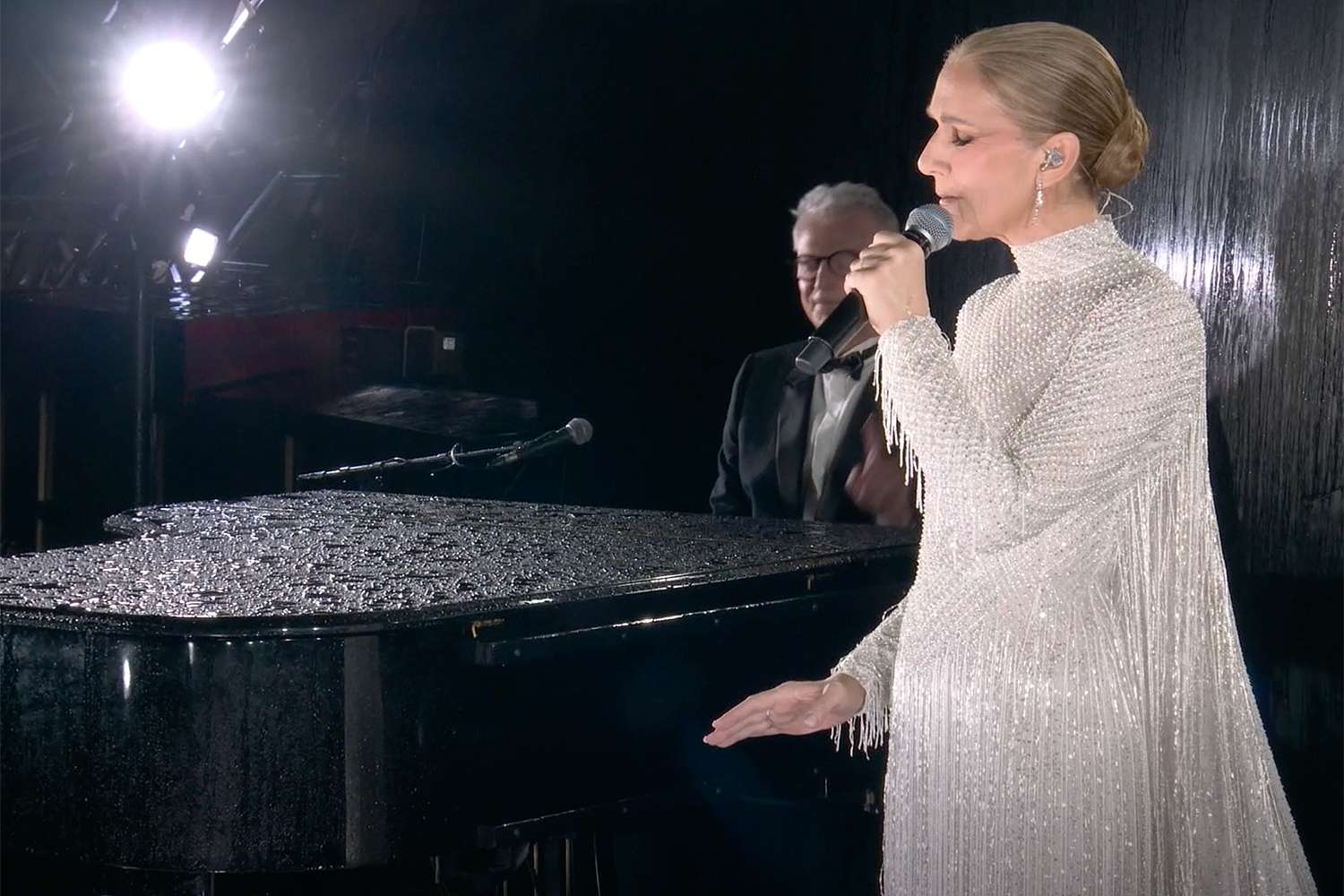 Céline Dion Sings Moving Rendition of ‘Hymne A L’Amour’ in Comeback