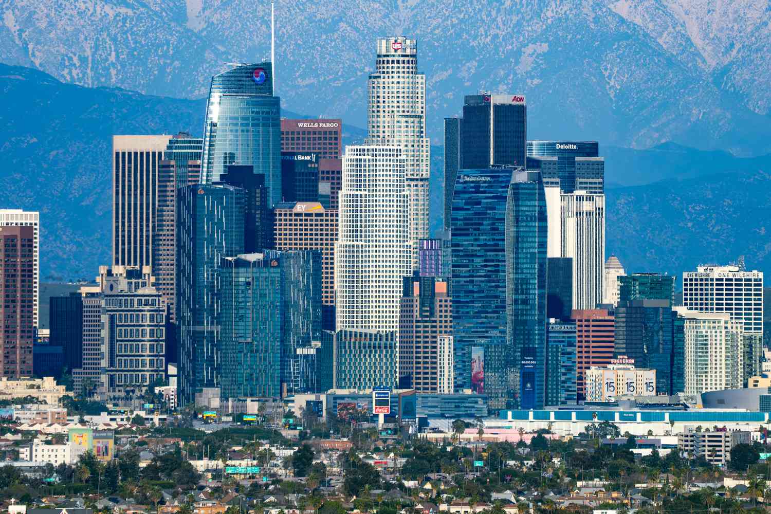 4.4 Magnitude Earthquake Rattles Los Angeles — See the Moment It Was Caught on Camera