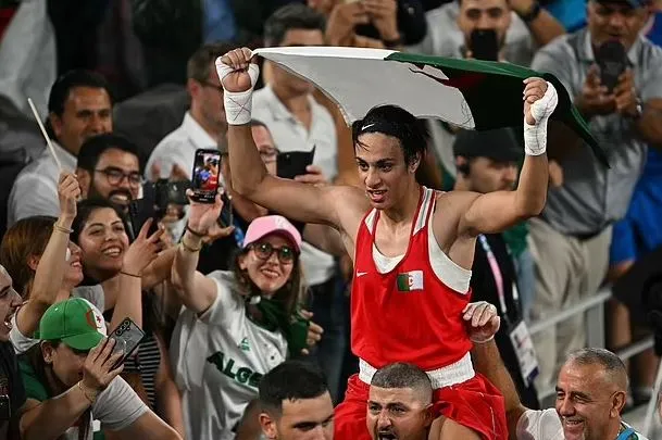 Imane Khelif Dominates Olympic Welterweight Boxing Amid Controversy