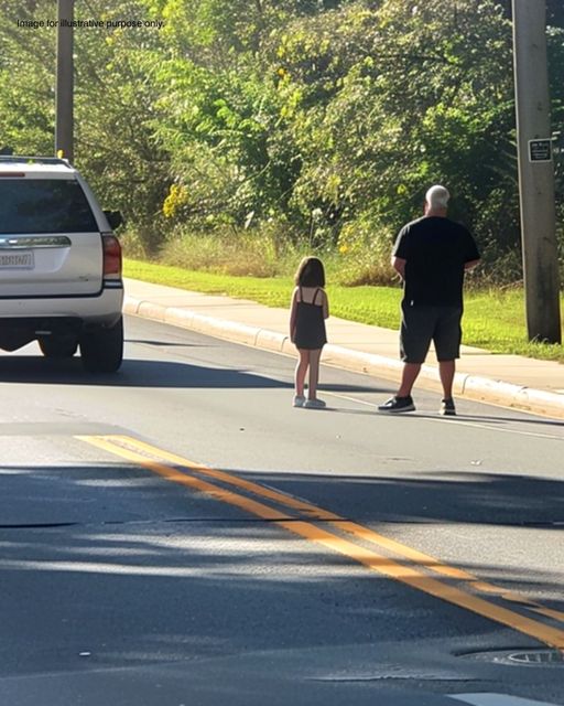 My Dad Left Me When I Was 13 – Ten Years Later, I Saw Him on the Side of the Road Hitchhiking with a Little Girl