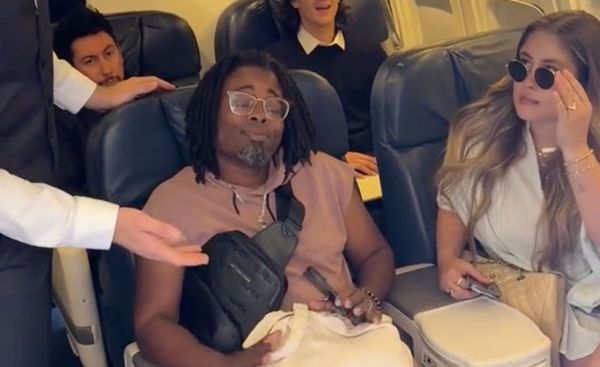 Woman Stops Man from Sitting in First Class – A Lesson on Respect and Equality