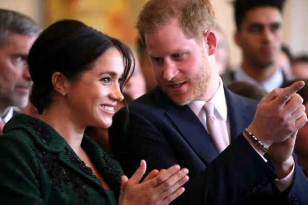 Meghan Reveals New Photos of Archie and Lili: A Promising Reconciliation for the Royal Family